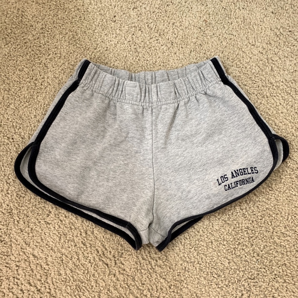 BRANDY MELVILLE shorts